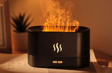 Lade das Bild in den Galerie-Viewer, Aromaöl Diffuser mit Flammeneffekt
